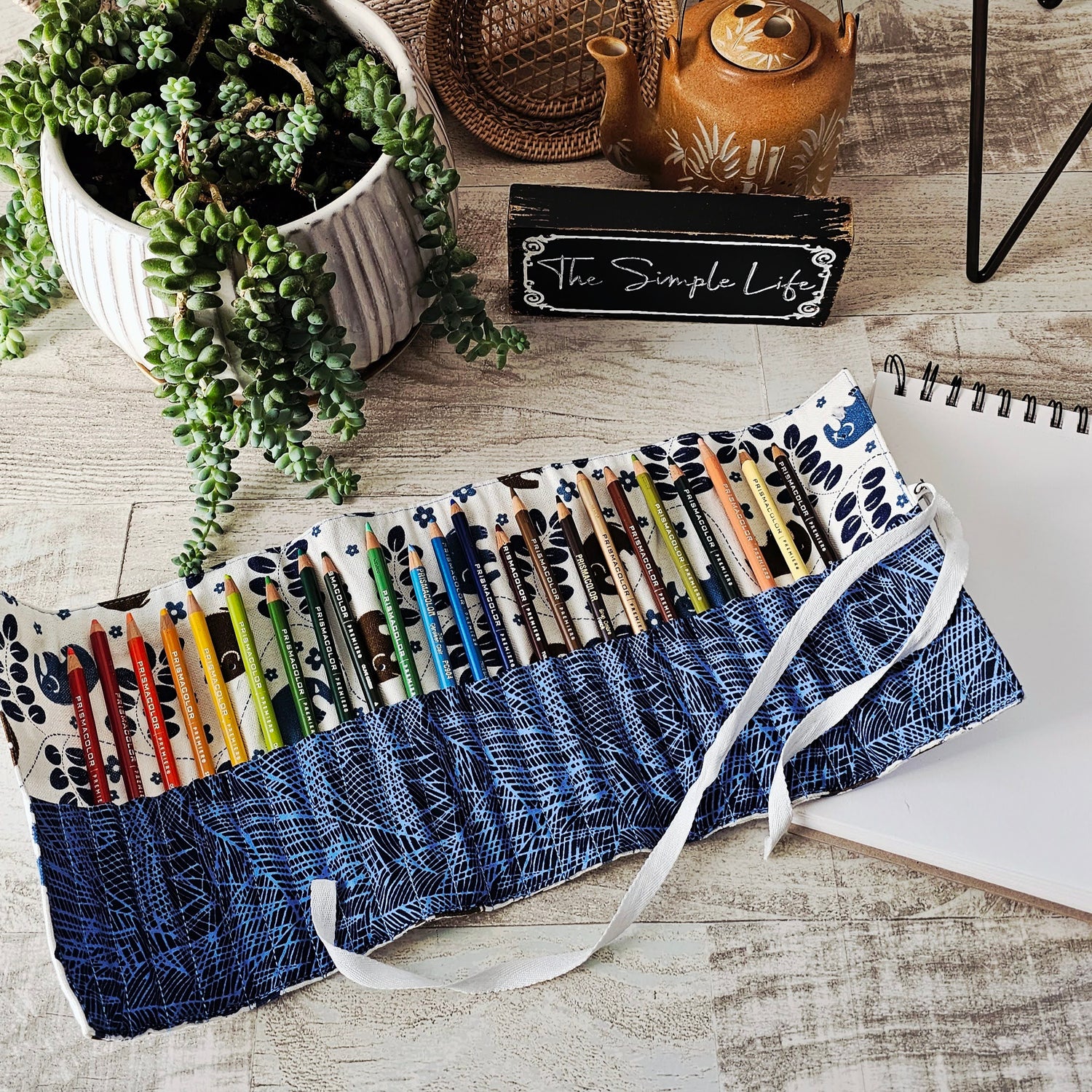 Colored Pencil Roll up