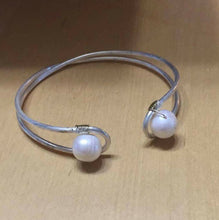 Load image into Gallery viewer, 2 Pearl Silver Bracelet
